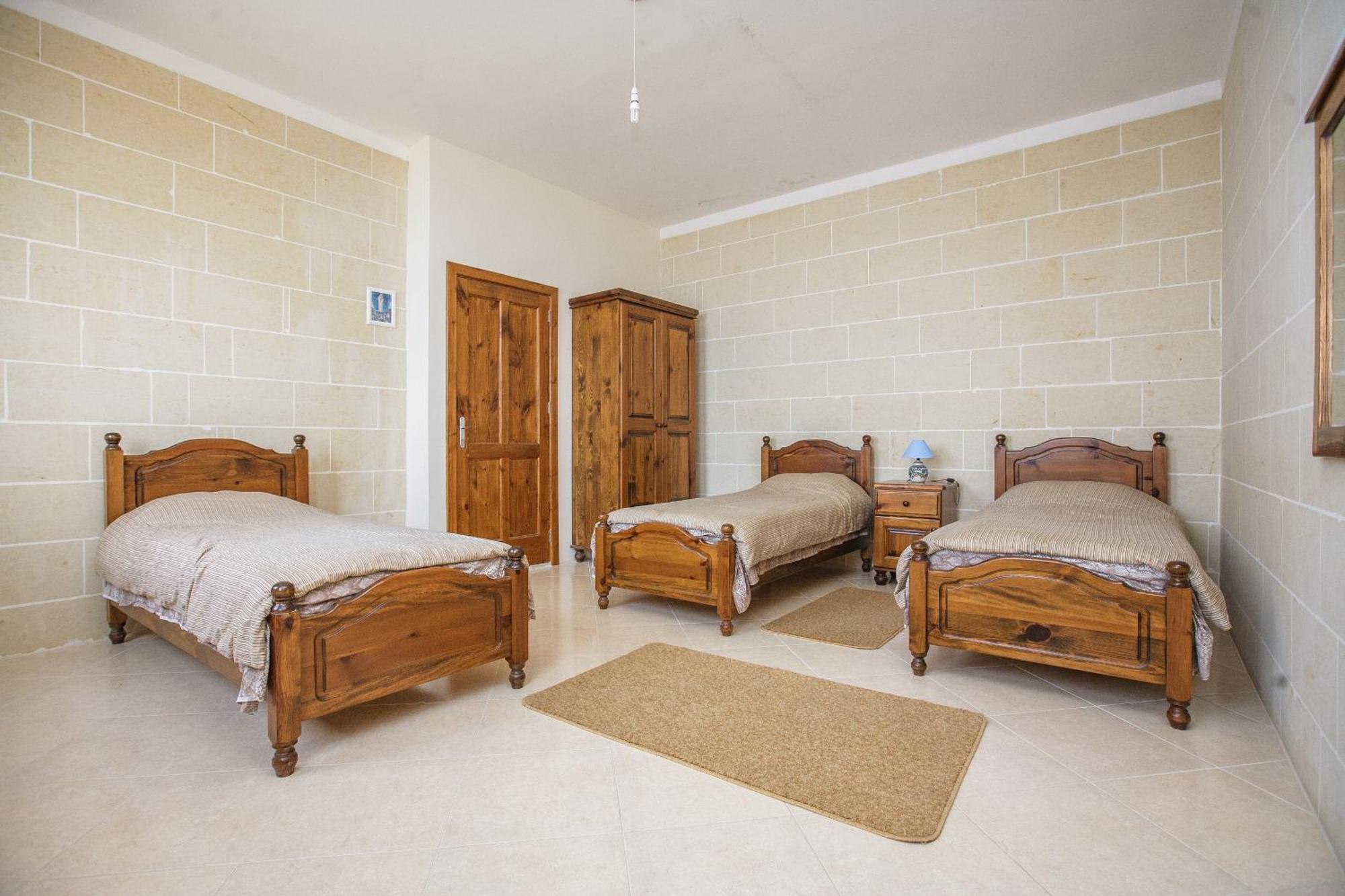 Apartment Hili Complex